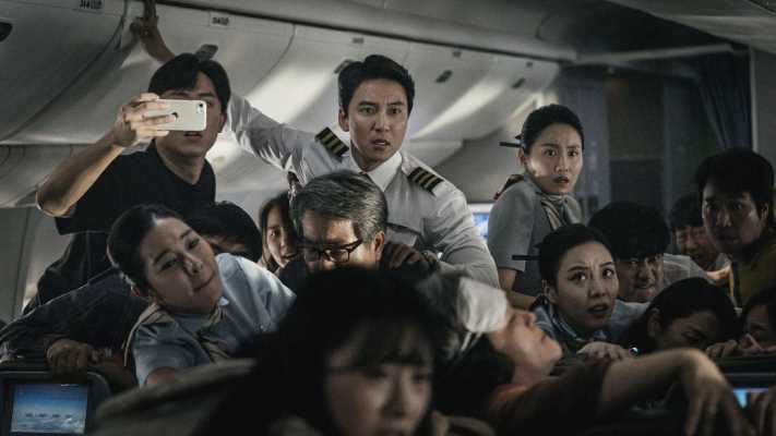 Incubo ad alta quota stasera in TV su Rai 4: il film thriller che vi terrà con il fiato sospeso
