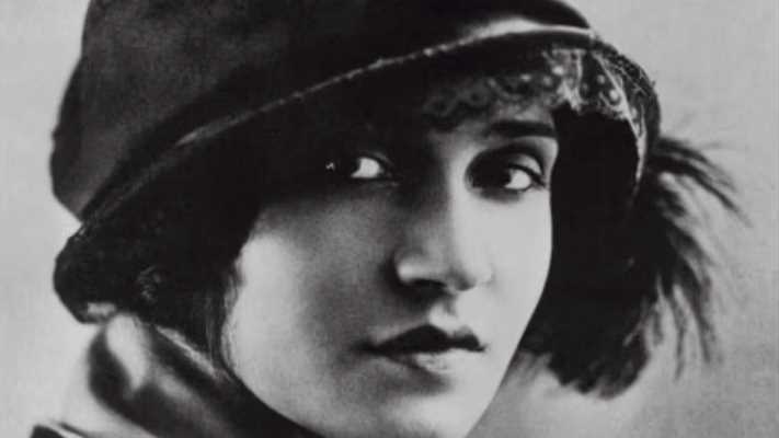 Tina Modotti stasera in TV: lo scandaloso documentario sulla fotografa che sconvolse il Messico arriva su Rai 5